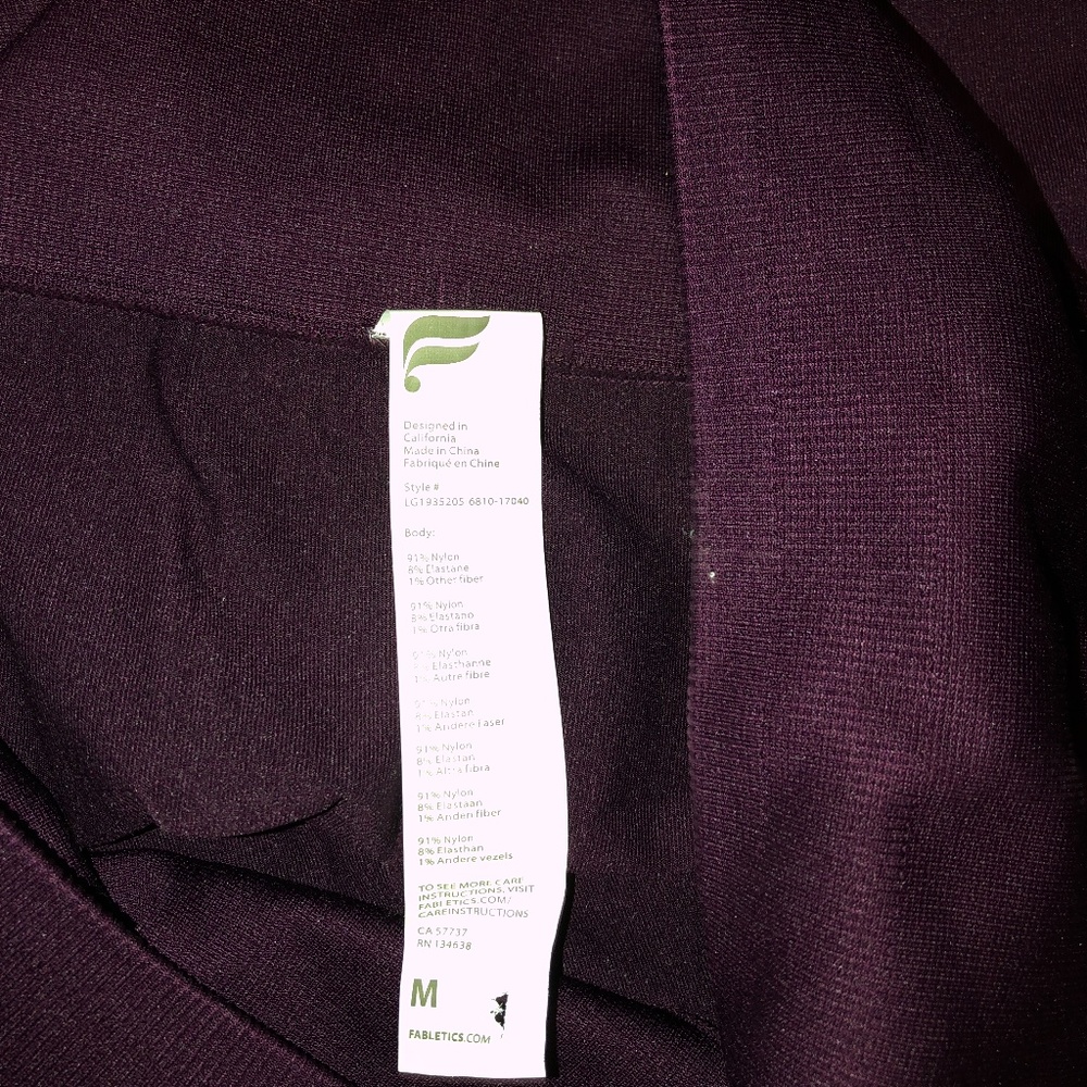 Fabletics leggings! - Picture 7 of 7